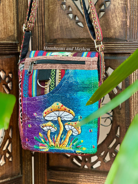 HIPPIE HEMP MUSHROOM HANDY BAG