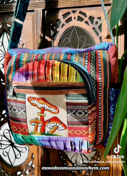 WHISPERING WOODS TOADSTOOL BAG