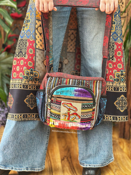 WHISPERING WOODS TOADSTOOL BAG