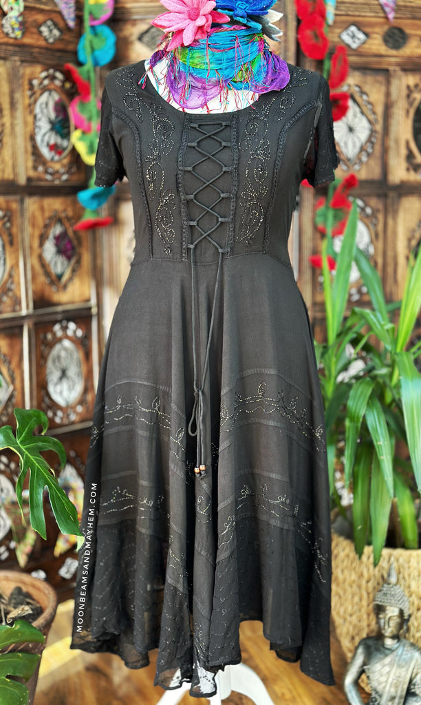 ENCHANTING BLACK MOONDANCE DRESS (UK 16/18)