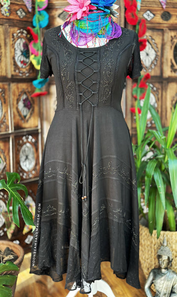 ENCHANTING BLACK MOONDANCE DRESS (UK 16/18)