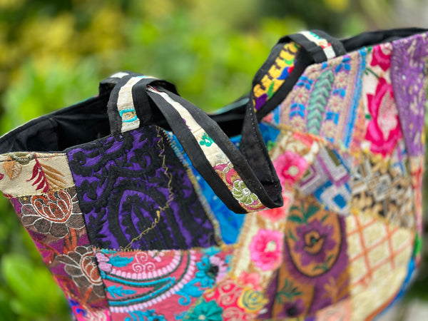 WILD SPIRIT EMBROIDERED SHOULDER BAG / TOTE