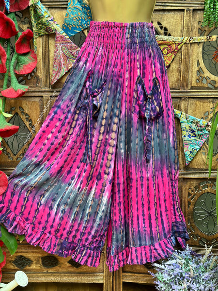 FRILL SEEKER PANTS