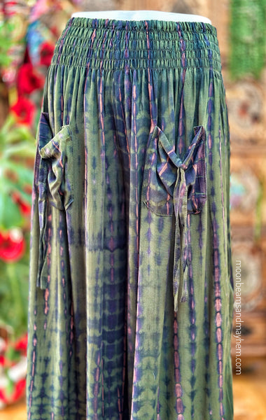 FRILL SEEKER PANTS / FOREST GREEN