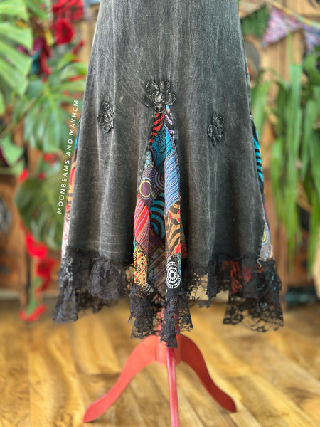 MYSTIC PATCH BLACK DRESS