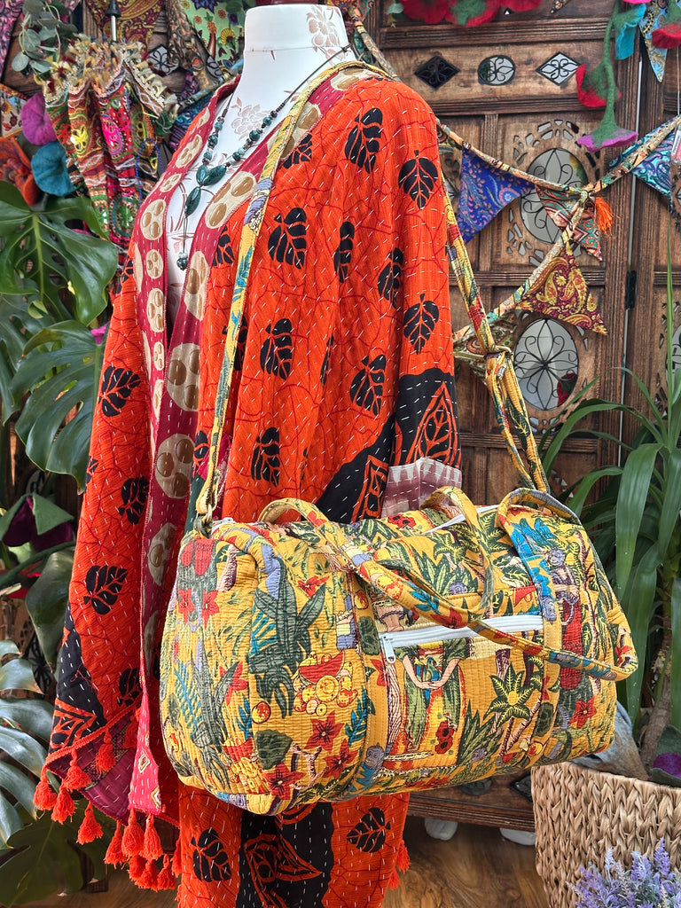 KANTHA GODDESS WEEKENDER HOLDALL DUFFLE BAG (BA138)