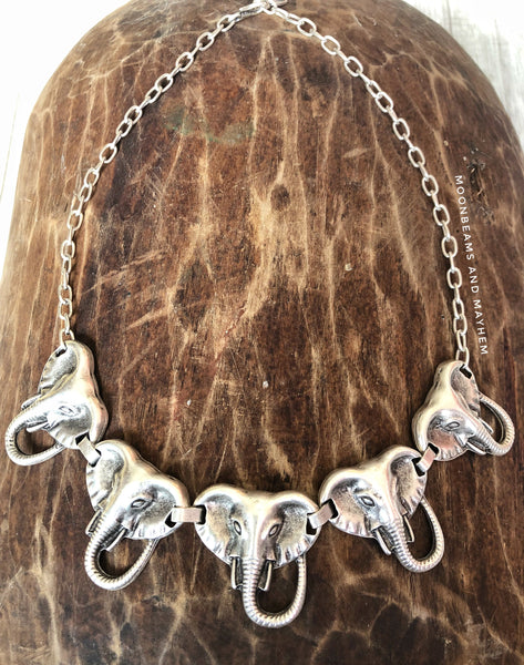 STRIKING SILVER PLATED ELEPHANT NECKLACE - MoonbeamsandMayhem