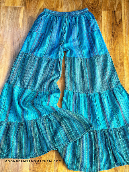 BLUE ECHO MOON FLARES (LONG LEG)