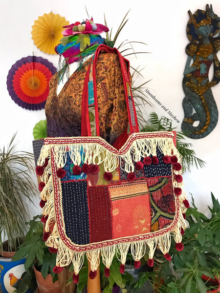 WONDERFUL WARRIOR QUEEN TOTE / BAG - MoonbeamsandMayhem