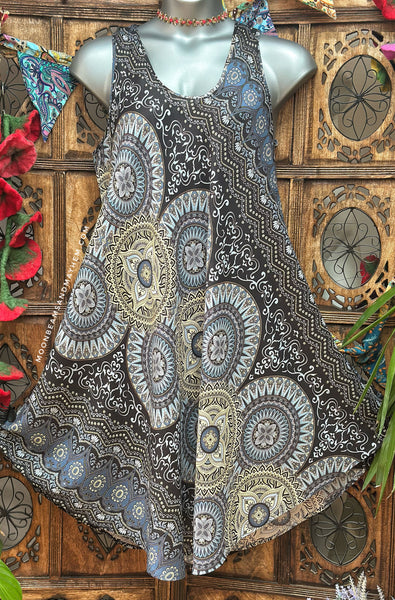 MYSTIC MOON MANDALA DRESS XL (J19) - WITH POCKETS
