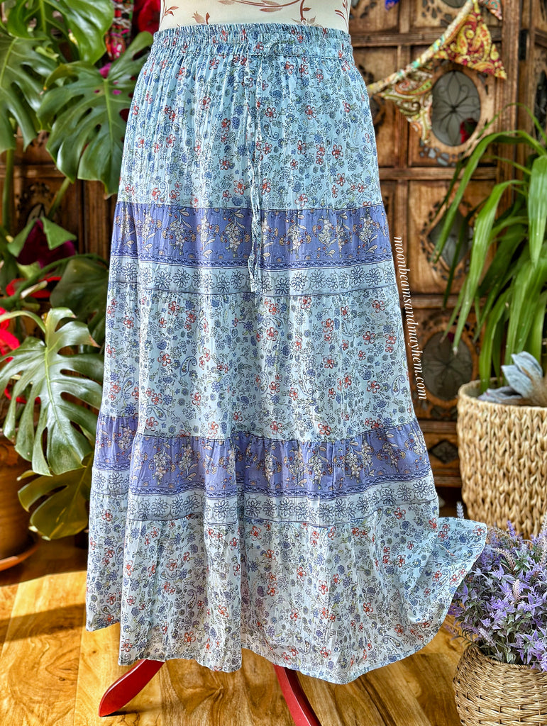 CORNFLOWER BLUE FORGET ME NOT SKIRT
