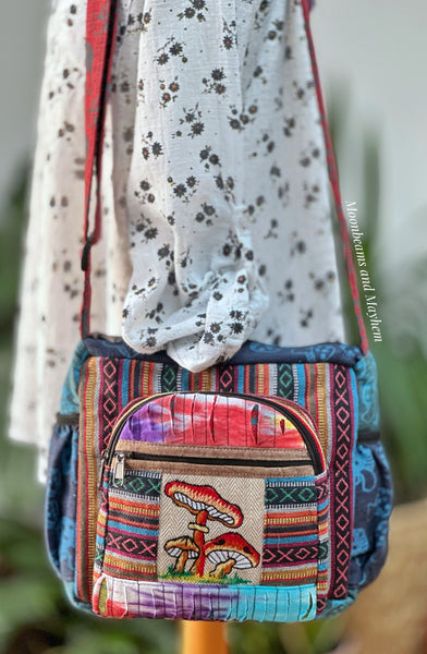 WHISPERING WOODS TOADSTOOL BAG