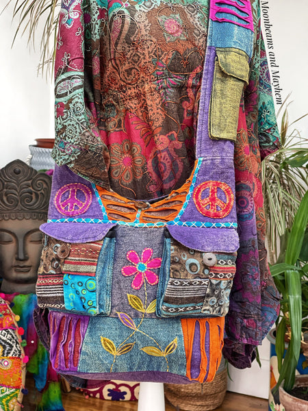 WONDERFUL WILD FLOWER SLING BAG (907) - MoonbeamsandMayhem