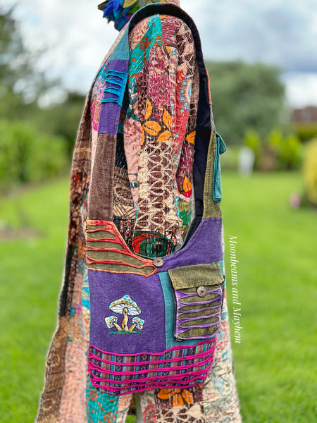 WONDERFUL TOADSTOOL SLING BAG - MoonbeamsandMayhem
