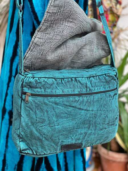 DELICIOUS FOLK ART SATCHEL /SHOULDER BAG - MoonbeamsandMayhem