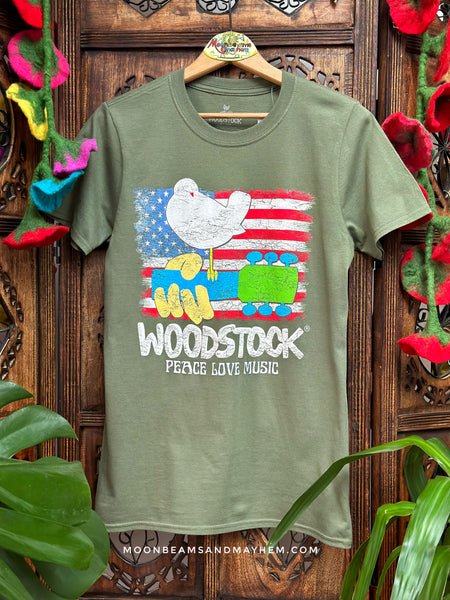 WOODSTOCK PEACE, LOVE, MUSIC TEE