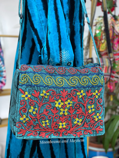 DELICIOUS FOLK ART SATCHEL /SHOULDER BAG - MoonbeamsandMayhem