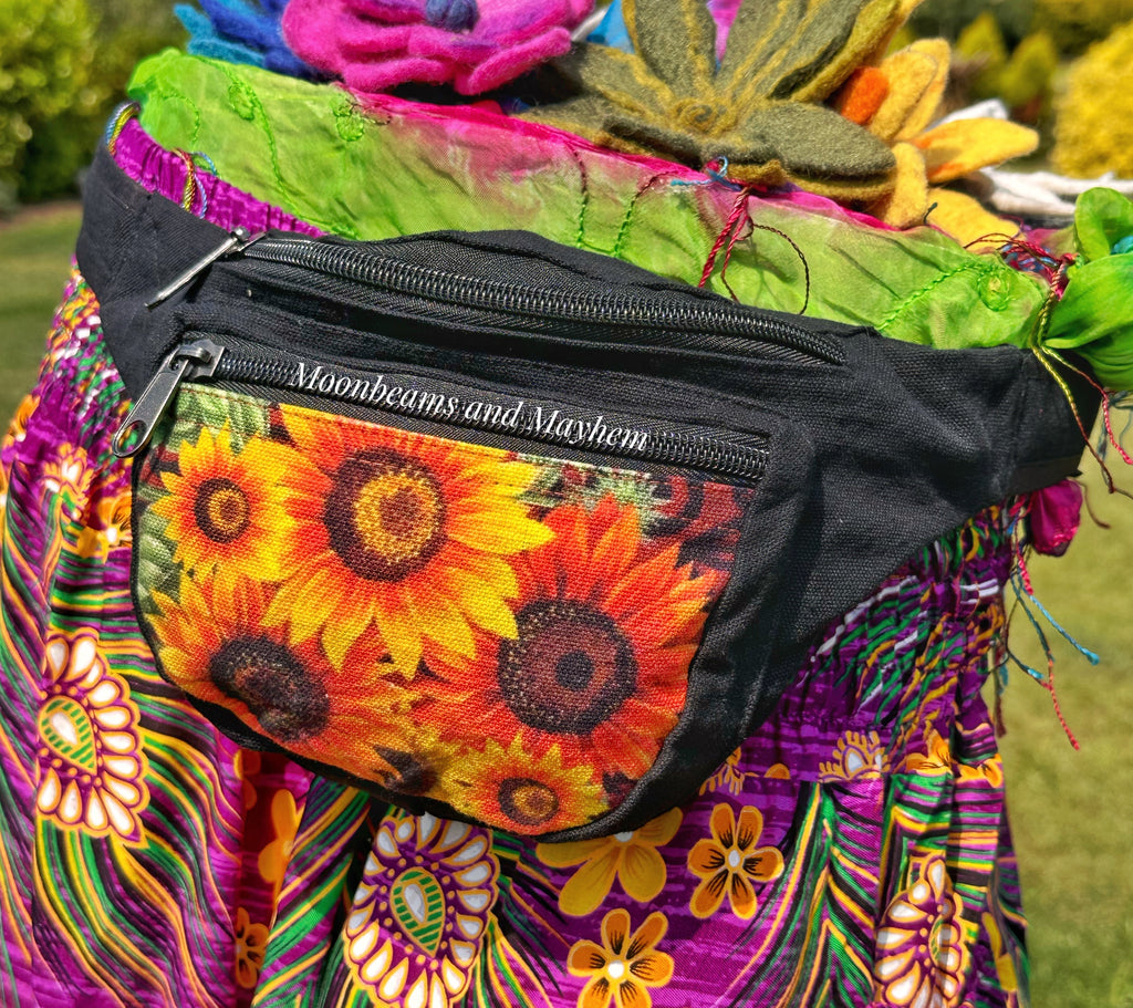 DELICIOUS SUNFLOWER MONEY BELT / WAIST BAG ( BUM / HIP BAG ) - MoonbeamsandMayhem
