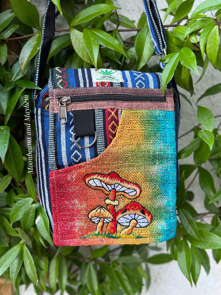 HIPPIE HEMP MUSHROOM HANDY BAG