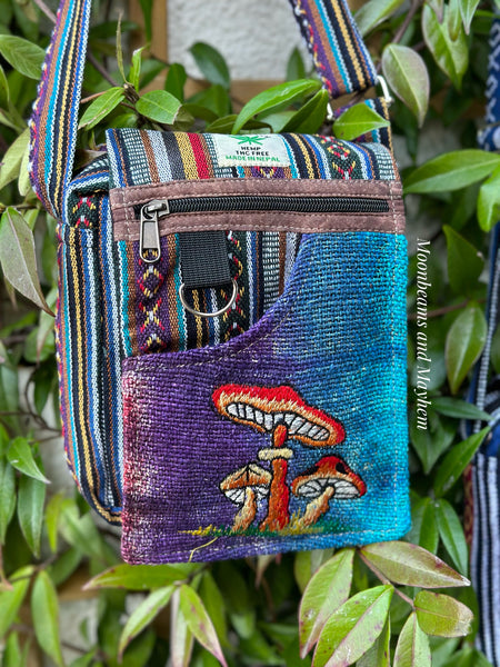 HIPPIE HEMP MUSHROOM HANDY BAG
