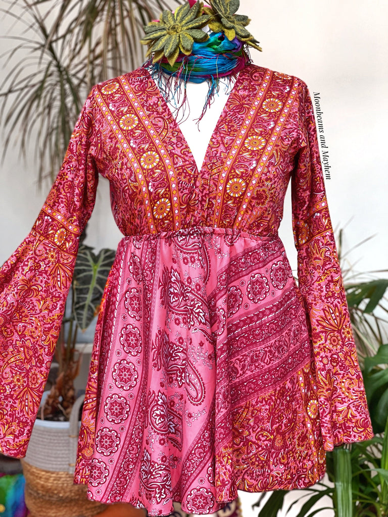 BOHO BELLE SUMMER TOP SIZE S / M - MoonbeamsandMayhem