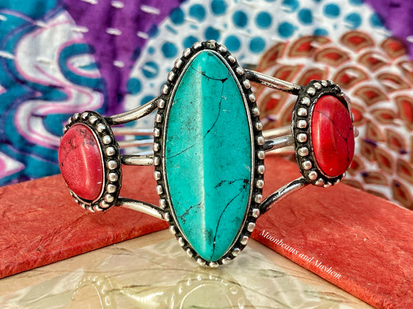 SUMMER OF LOVE CUFF / BRACELET - MoonbeamsandMayhem