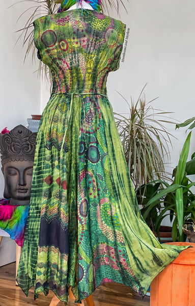 FOREST GREEN HARMONY SUMMER DRESS SIZE S / M / L - MoonbeamsandMayhem