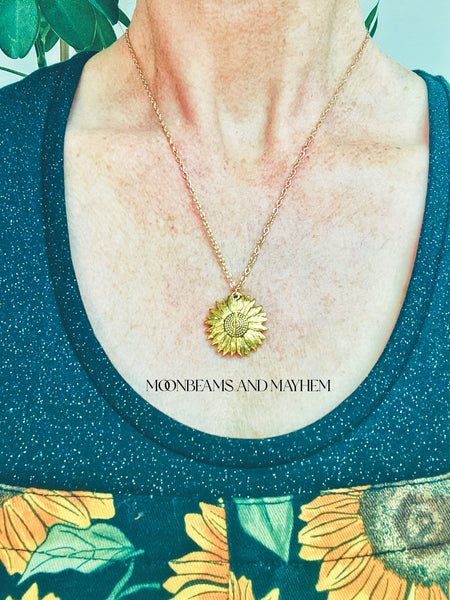 YOU ARE MY SUNSHINE SUNFLOWER NECKLACE - MoonbeamsandMayhem