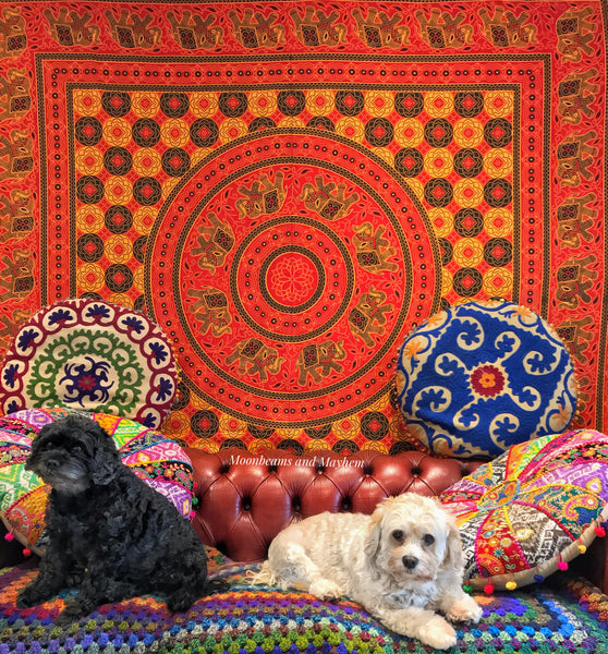 DELICIOUS ELEPHANT MANDALA WALL HANGING / TAPESTRY / THROW - MoonbeamsandMayhem