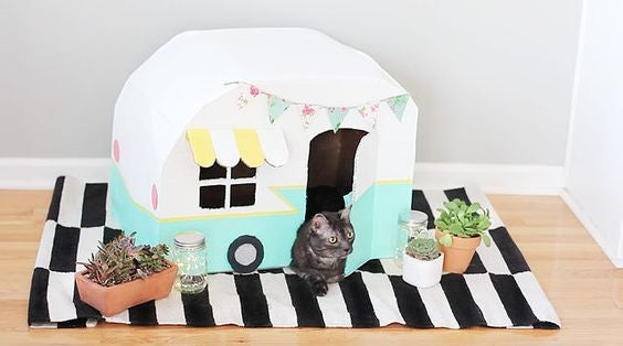 HOW TO MAKE A FABULOUS RETRO KITTY CAMPER Via cuteness.com