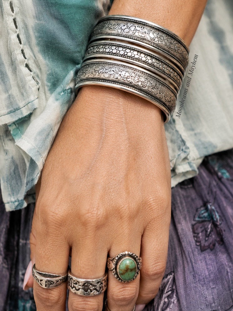 TEMPLE BLOOM CUFF