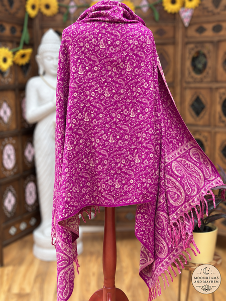 MAGENTA MOONLIT WANDERER BLANKET WRAP / SHAWL