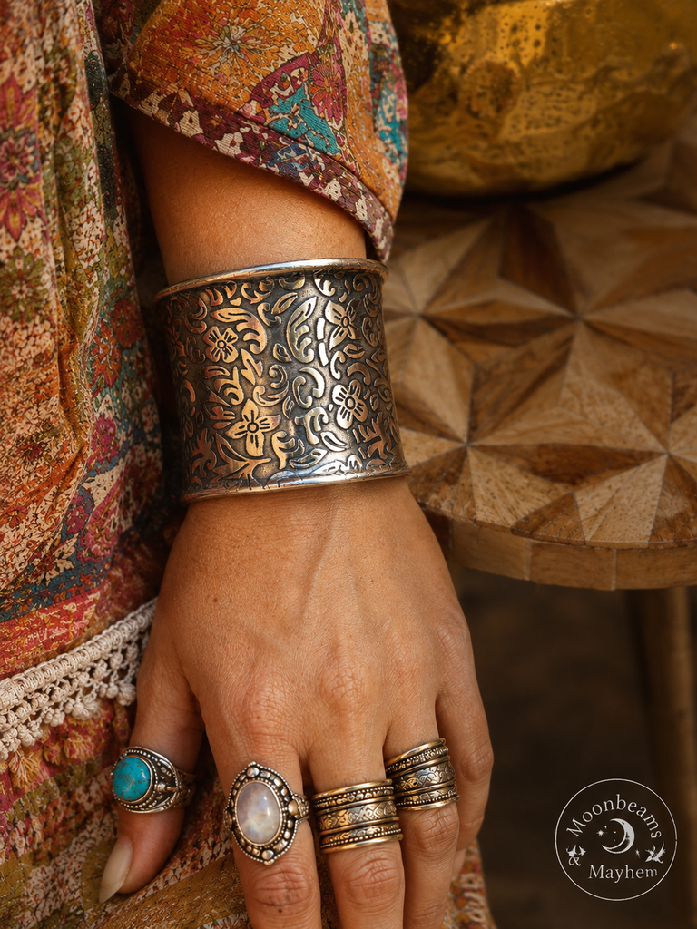 MOON GARDEN CUFF (OFD2)