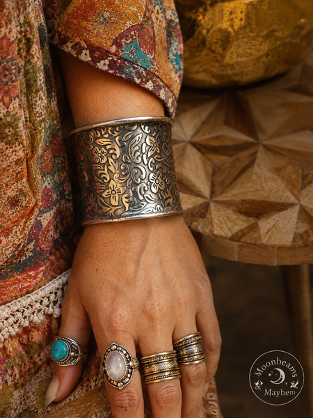 MOON GARDEN CUFF (OFD2)
