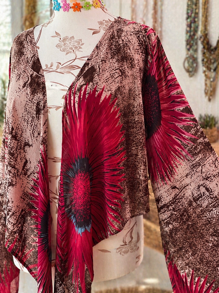 DREAMDRIFT BELL SLEEVE TOP/SHRUG - MoonbeamsandMayhem