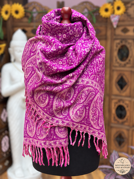 MAGENTA MOONLIT WANDERER BLANKET WRAP / SHAWL