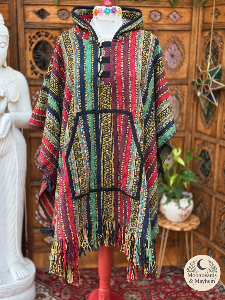 FIRESIDE WANDERER HOODED PONCHO