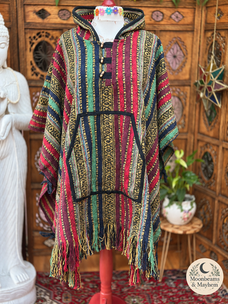 FIRESIDE WANDERER HOODED PONCHO