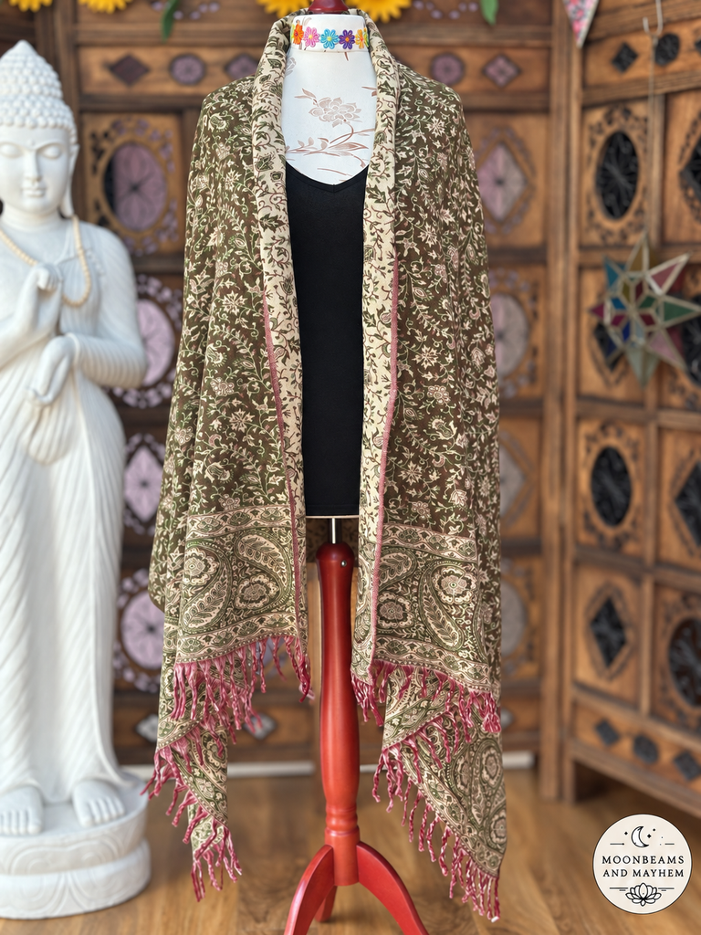 OLIVE GREEN MOONLIT WANDERER BLANKET WRAP / SHAWL