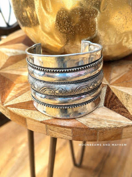 NOMAD SPIRIT CUFF