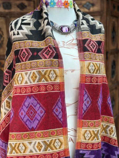 FIRESIDE BLANKET WRAP / SHAWL (BW09)