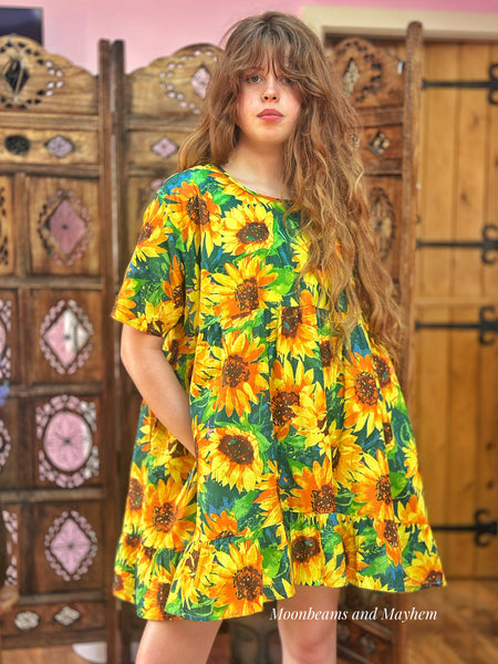 SUNFLOWER MEADOW POCKET SWING DRESS (F1-7301-1)