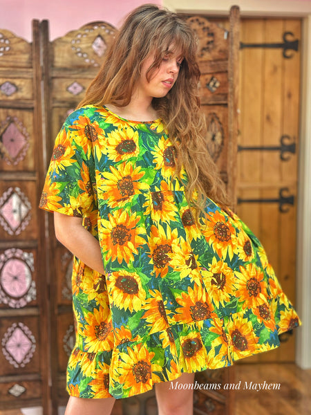 SUNFLOWER MEADOW POCKET SWING DRESS (F1-7301-1)