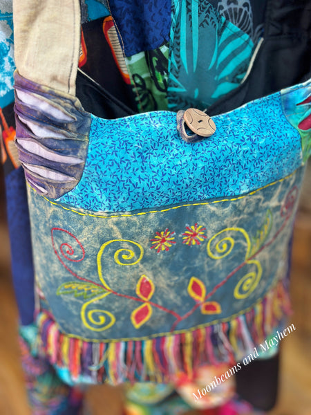MEADOW MOON FRINGE BAG (BA173)