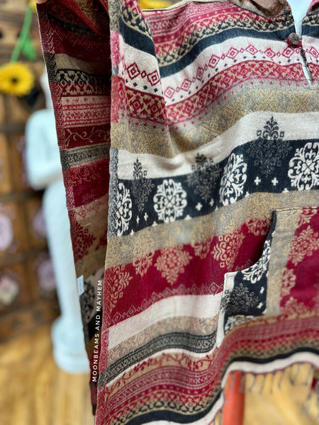 EMBER TRAIL HOODED PONCHO