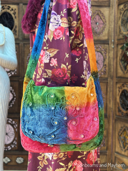 JEWEL CARNIVAL VELVET ENCHANTMENT SHOULDER BAG