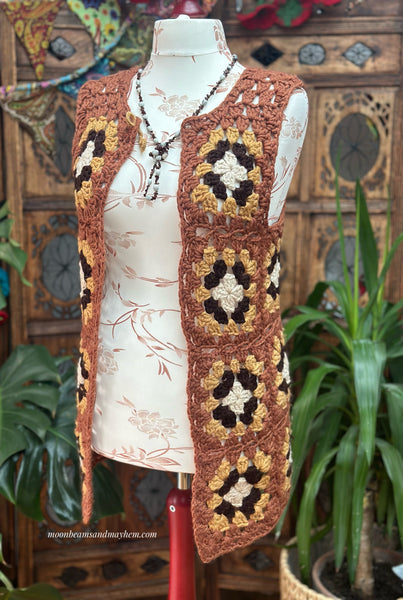 PRE-LOVED 70S CROCHET WAISTCOAT (OF)