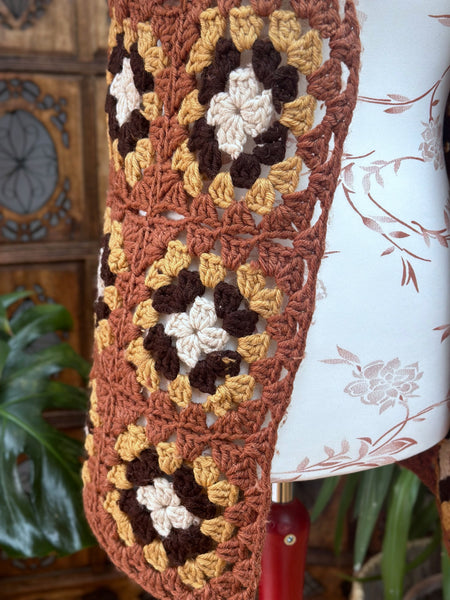 PRE-LOVED 70S CROCHET WAISTCOAT (OF)