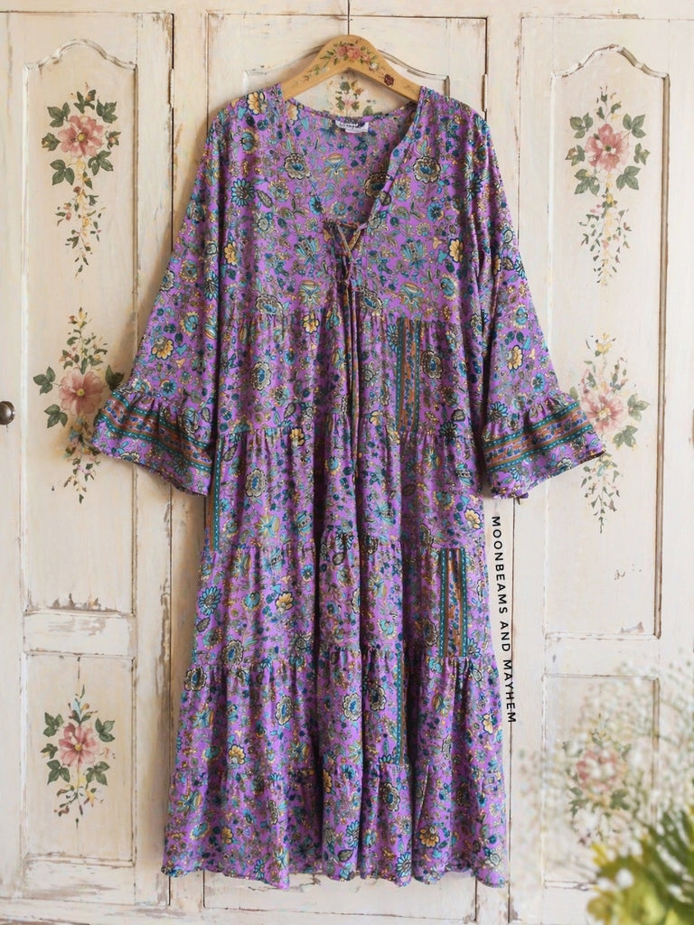 LAVENDER PORTOBELLO ROAD DRESS - MoonbeamsandMayhem