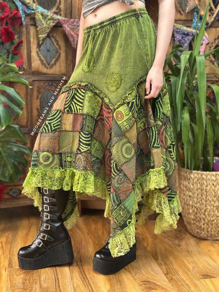 MYSTIC PATCH SKIRT